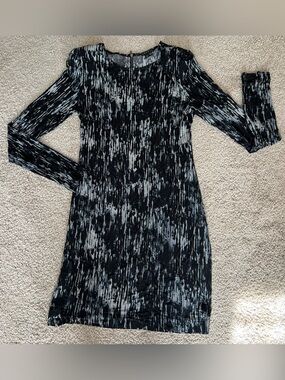 Theory Madelina Storm Cloud LS back zip Abstract Print Mini Sheath Dress Sz 10